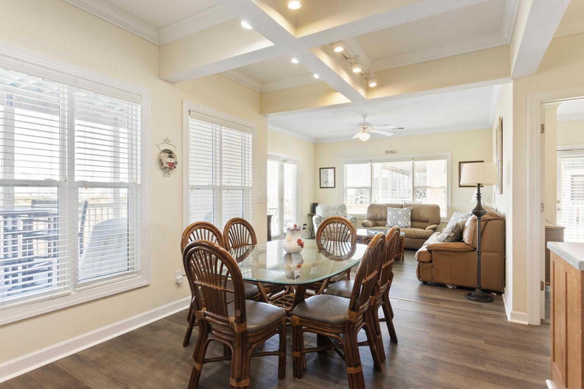 Oceanview 4Br/4Ba Condo, Steps To Beach/Pool 오션아일랜드 비치 외부 사진