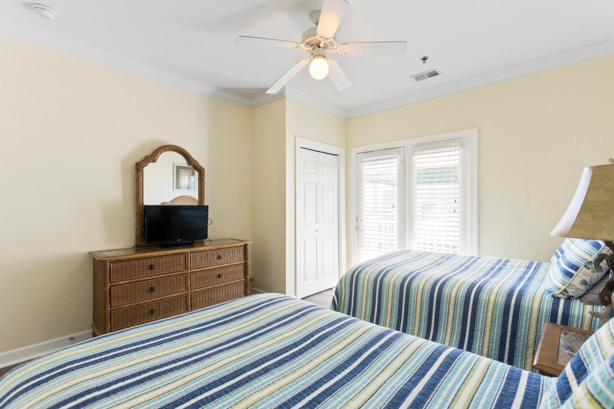 Oceanview 4Br/4Ba Condo, Steps To Beach/Pool 오션아일랜드 비치 외부 사진